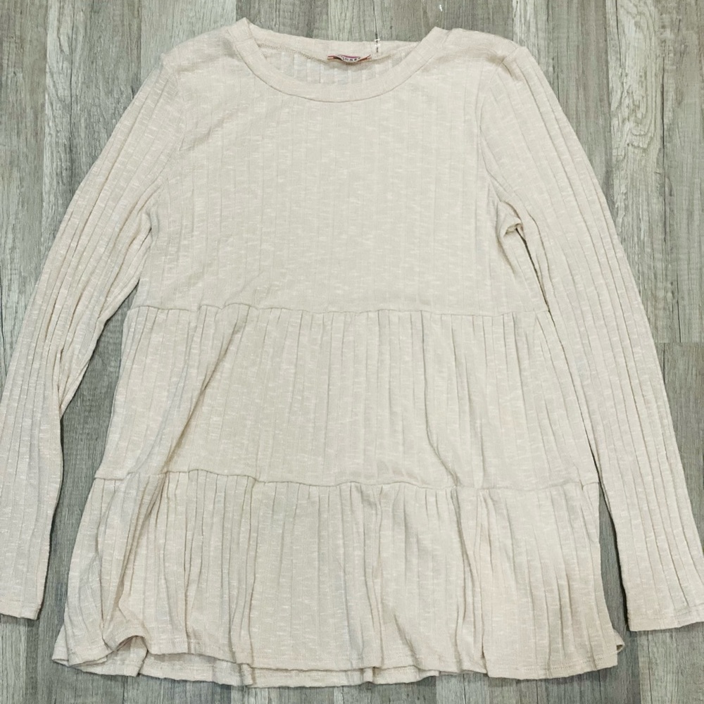 ANDREE CREAM TIERED TOP